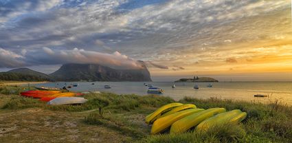 Lagoon Beach - Lord Howe Island - NSW T (PBH4 00 11630)